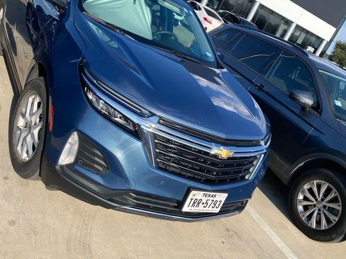 Used 2024 Chevrolet Equinox LT FWD image 4