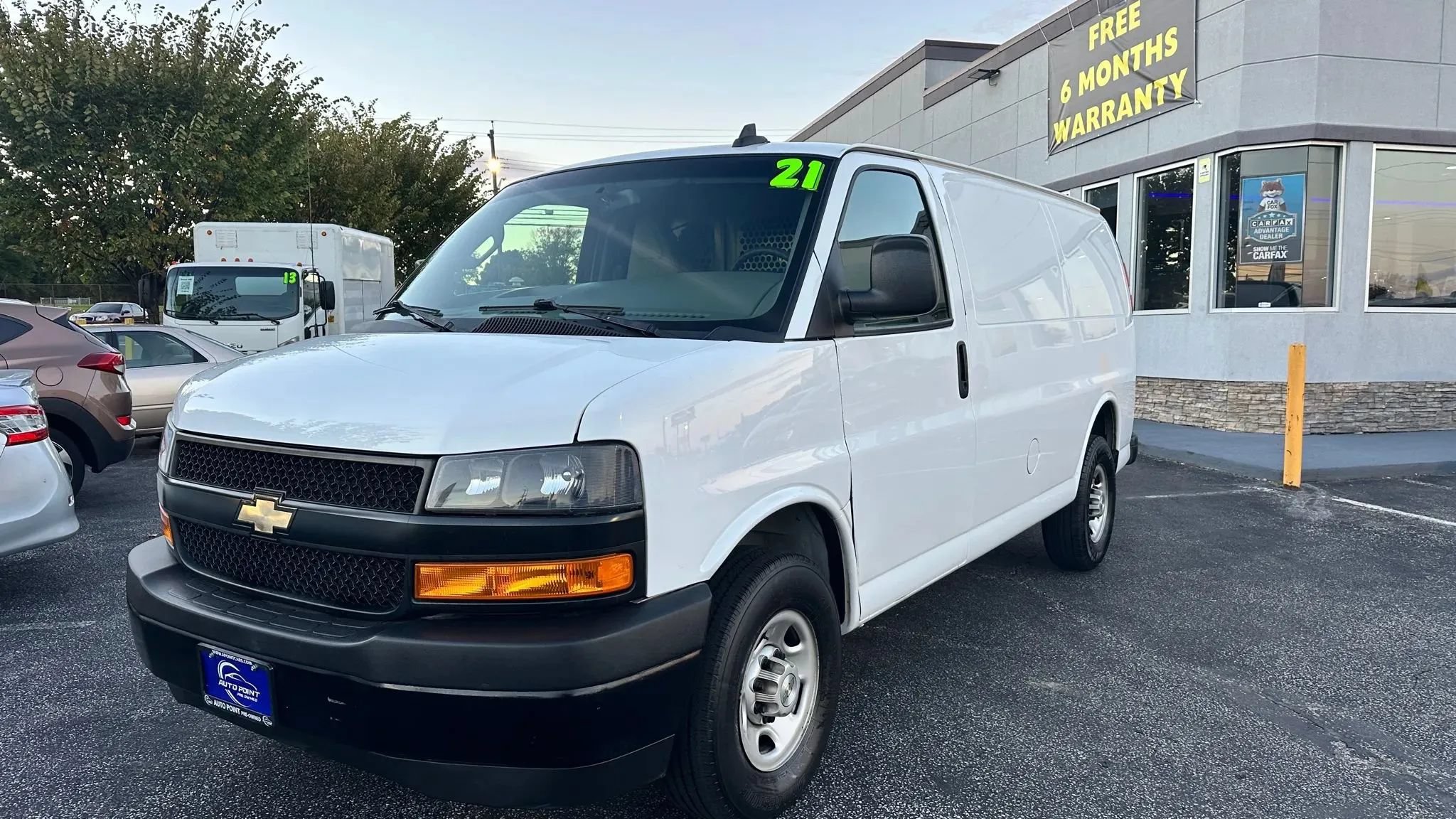 Used 2021 Chevrolet Express 2500 w/ Driver Convenience Package RWD image 1