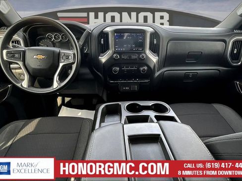 Used 2020 Chevrolet Silverado 1500 LT w/ LT Value Package RWD image 8