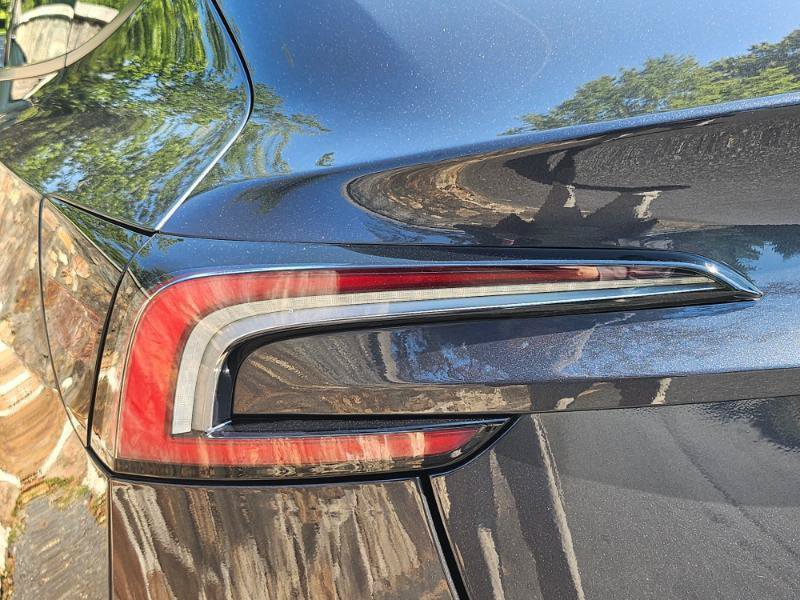 Used 2025 Tesla Model 3 RWD image 29