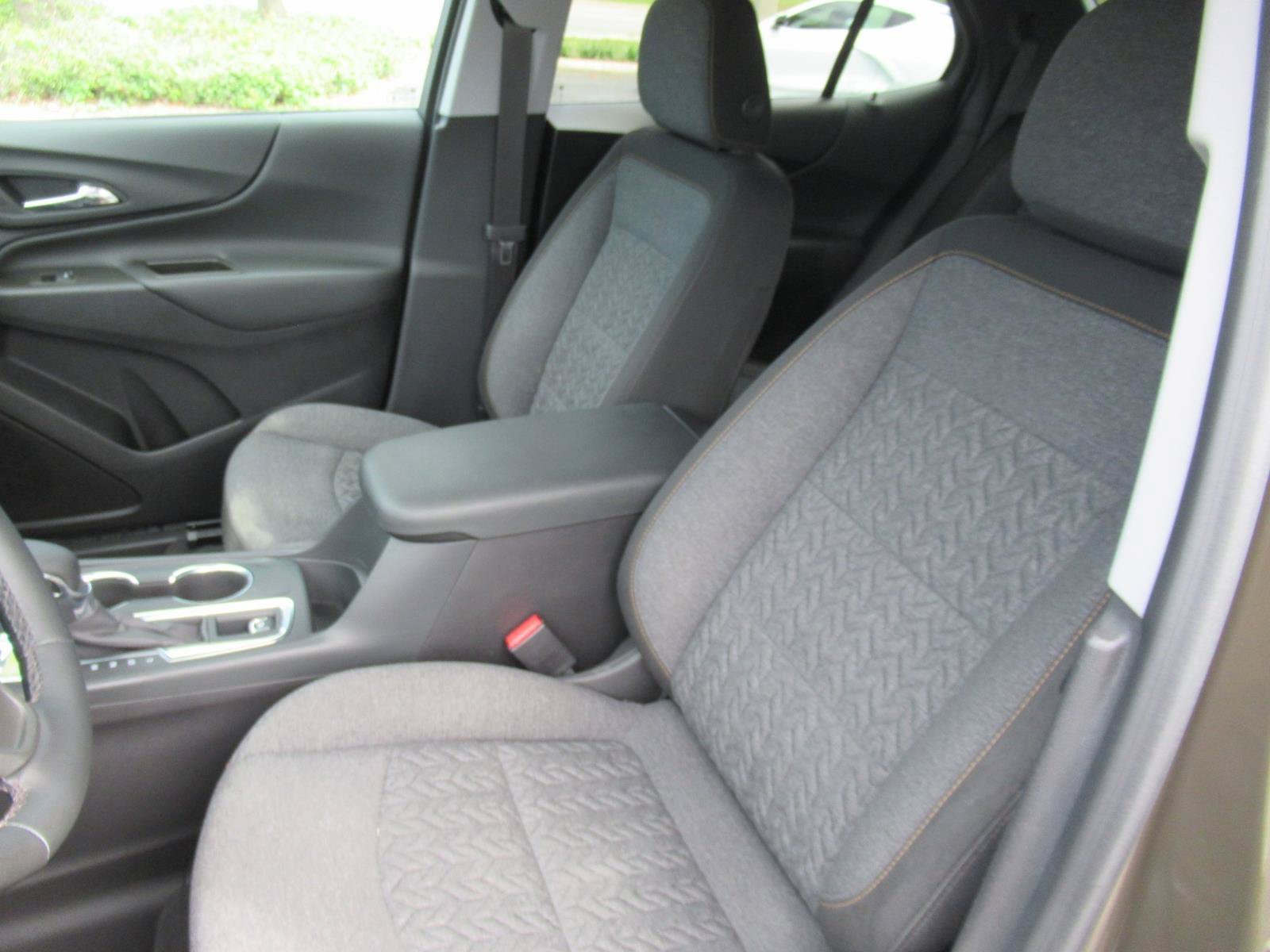 Used 2023 Chevrolet Equinox LT FWD image 20
