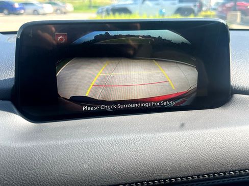 Used 2017 MAZDA CX-5 Touring w/ Preferred Equipment Package image 10