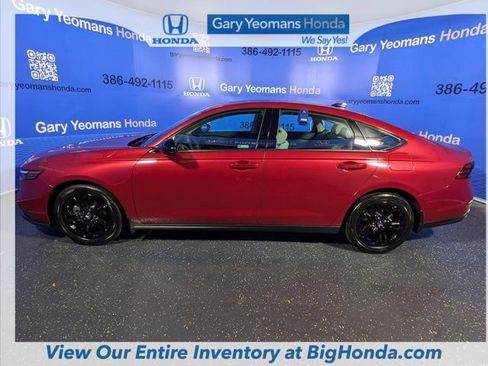Used 2025 Honda Accord SE image 10