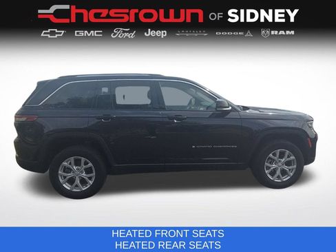 Used 2024 Jeep Grand Cherokee Limited AWD/4WD image 4