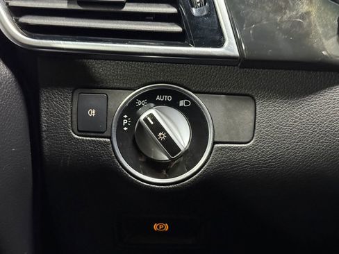 Used 2017 Mercedes-Benz GLE 350 4MATIC image 33