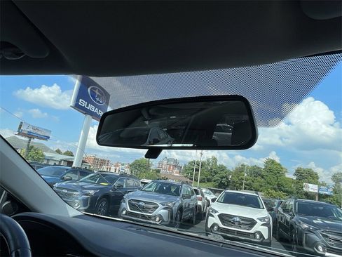 Used 2014 Toyota Corolla S image 26