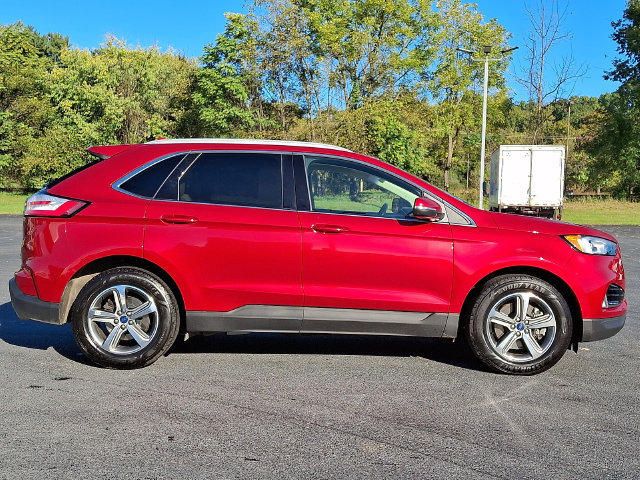 Used 2020 Ford Edge SEL w/ Convenience Package AWD/4WD image 10
