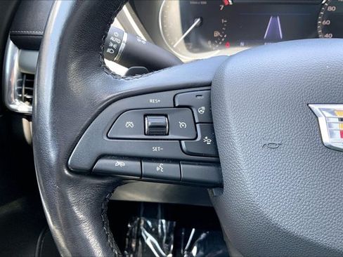 Used 2019 Cadillac XT4 Premium Luxury AWD/4WD image 18
