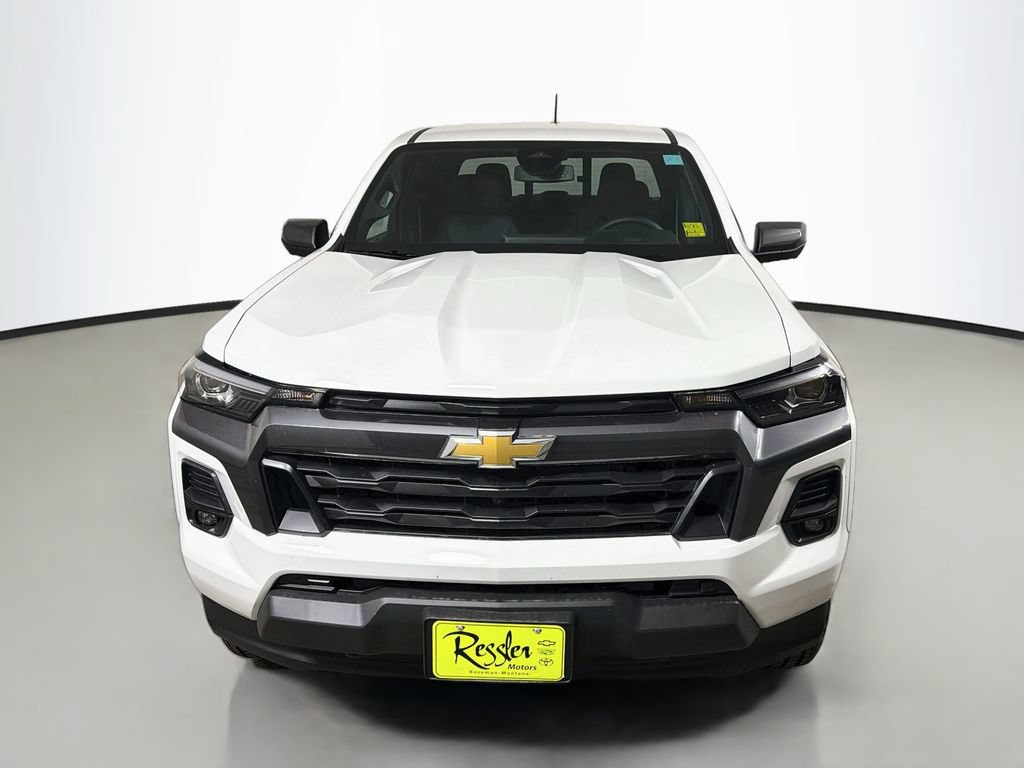 New 2026 Chevrolet Colorado LT w/ LT Convenience Package AWD/4WD image 2