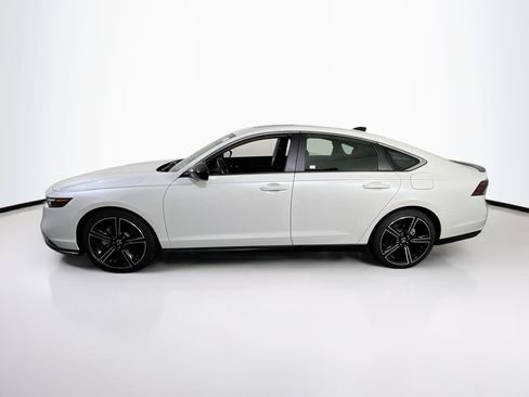 Used 2024 Honda Accord Sport image 8