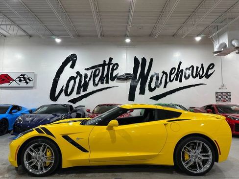 Used 2015 Chevrolet Corvette Stingray Coupe w/ 3LT Preferred Equipment Group RWD image 2