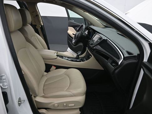 Used 2017 Buick Envision Essence image 22