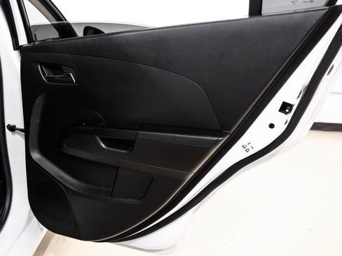 Used 2019 Chevrolet Sonic LT w/ Convenience Package image 45