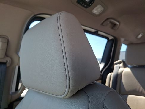 Used 2023 Honda Odyssey Touring image 13