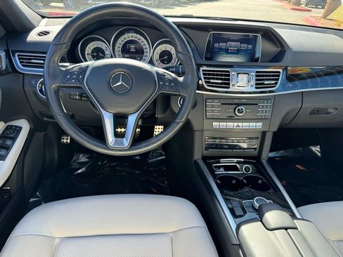 Used 2016 Mercedes-Benz E 350 Sedan image 17