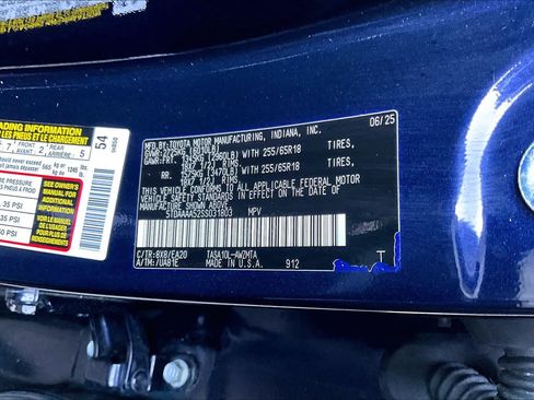 Used 2025 Toyota Grand Highlander FWD image 34