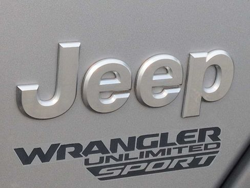 Used 2020 Jeep Wrangler Unlimited Sport S AWD/4WD image 12