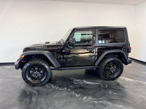 Used 2024 Jeep Wrangler Sport AWD/4WD image 19
