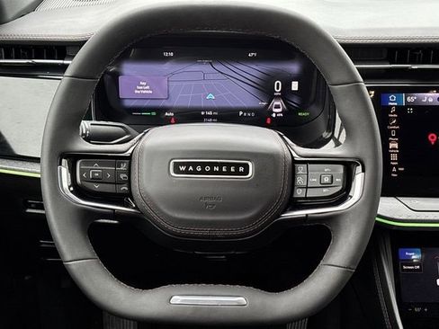 Used 2025 Jeep Wagoneer S Limited image 21