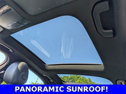 Used 2018 Mercedes-Benz C 300 4MATIC Sedan image 19