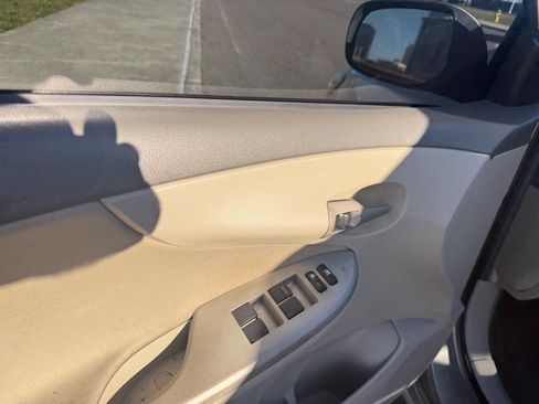 Used 2010 Toyota Corolla LE w/ LE EVP Pkg #1 image 12