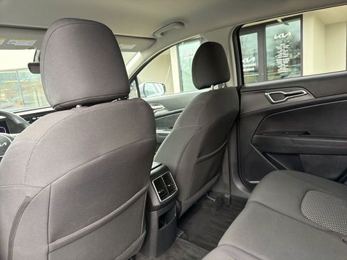 Certified 2023 Kia Sportage LX image 20