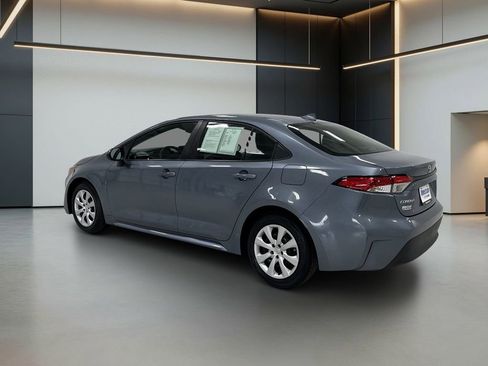 Used 2024 Toyota Corolla LE FWD image 3