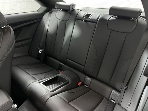 Used 2023 BMW 230i xDrive Coupe w/ Premium Package image 13