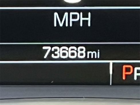 Used 2018 GMC Acadia SLT image 26