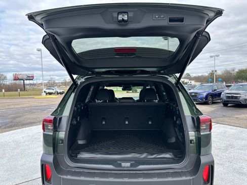New 2026 Subaru Outback Limited AWD/4WD image 9