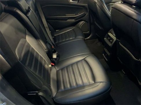 Used 2023 Ford Edge SEL image 28