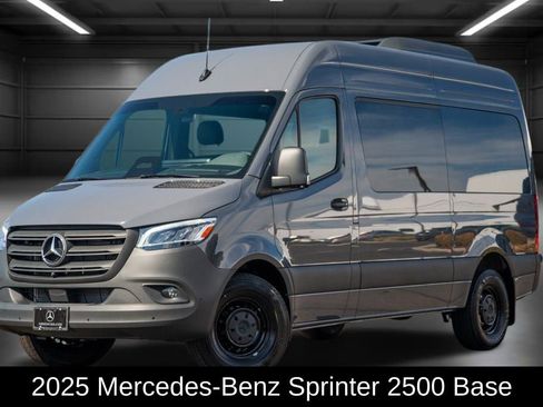 Used 2025 Mercedes-Benz Sprinter 2500 image 1