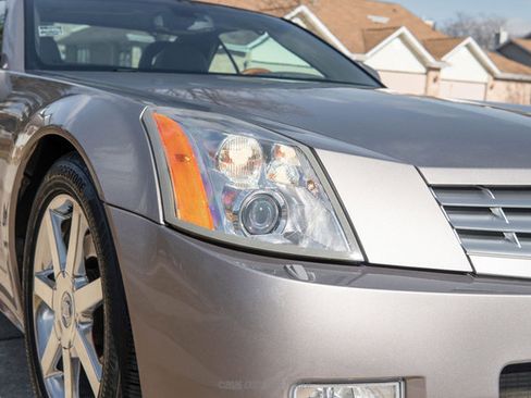 Used 2004 Cadillac XLR image 77
