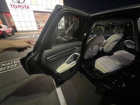 Used 2020 Audi Q3 2.0T Premium AWD/4WD image 11