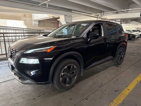 Used 2023 Nissan Rogue SV FWD image 1