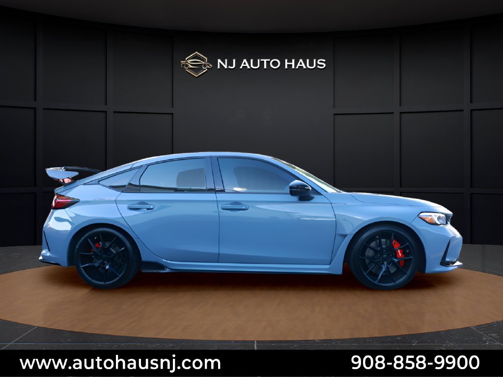 Used 2025 Honda Civic Type R image 12