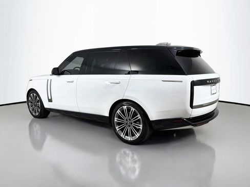 Certified 2023 Land Rover Range Rover Long Wheelbase SE AWD/4WD image 7