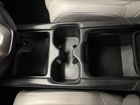 Used 2017 Honda CR-V Touring image 25