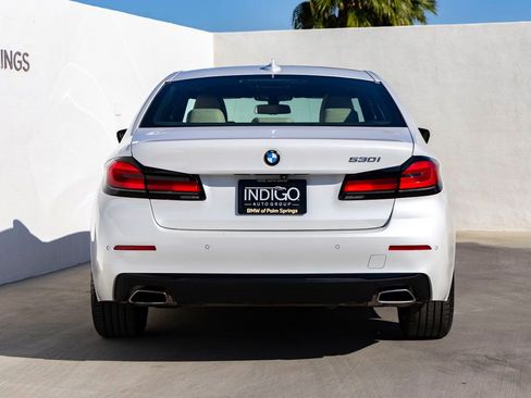 Used 2023 BMW 530i w/ Convenience Package image 7