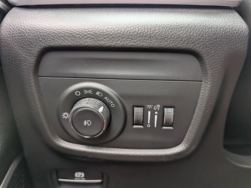 New 2026 Jeep Grand Cherokee L Limited AWD/4WD image 44