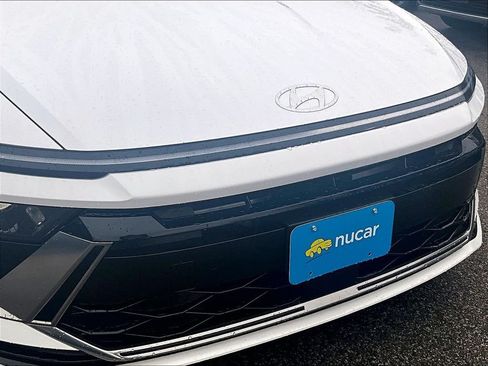 Used 2025 Hyundai Sonata SEL FWD image 30