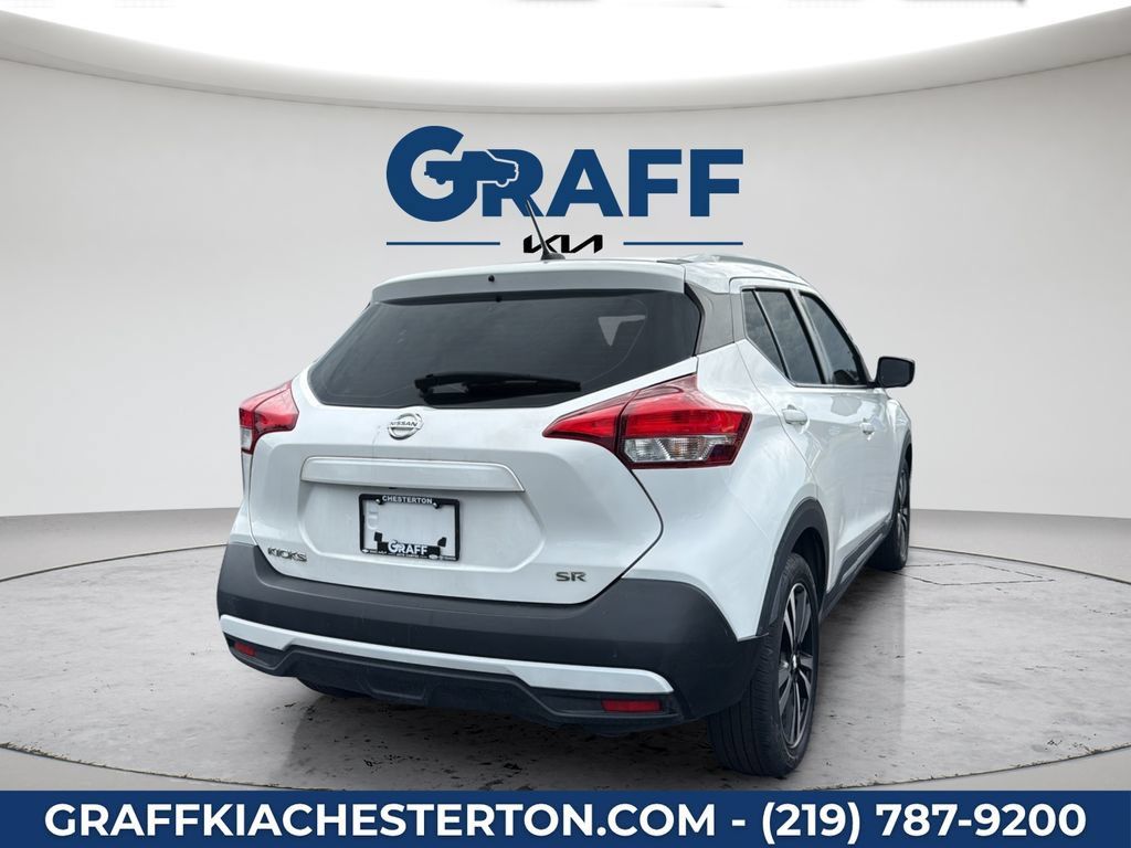 Used 2018 Nissan Kicks SR FWD image 7