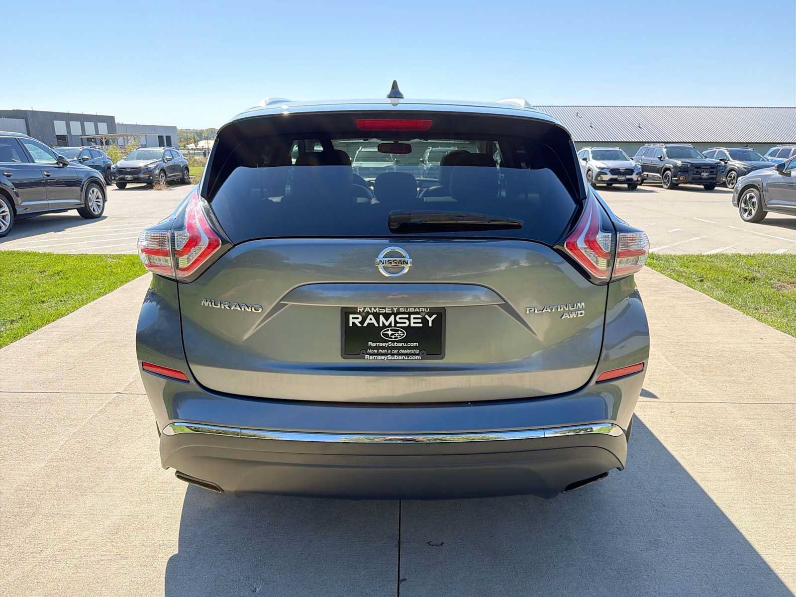 Used 2017 Nissan Murano Platinum w/ Platinum Technology Package AWD/4WD image 5