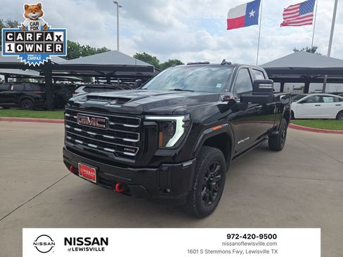 Used 2025 GMC Sierra 2500 AT4 w/ AT4 Premium Plus Package AWD/4WD image 1