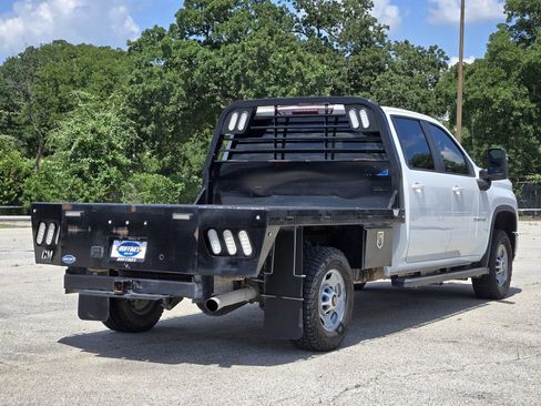 Used 2024 Chevrolet Silverado 2500 LT w/ Convenience Package AWD/4WD image 7