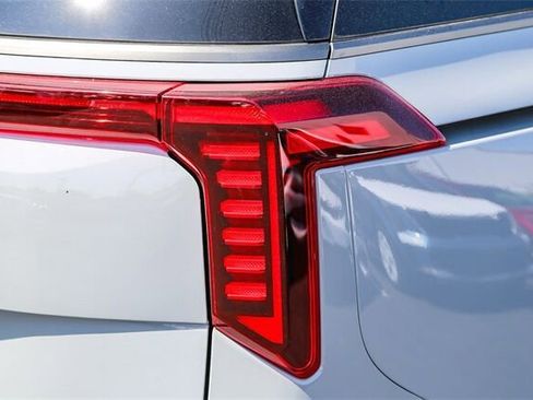 New 2026 Kia Carnival SX Prestige image 10