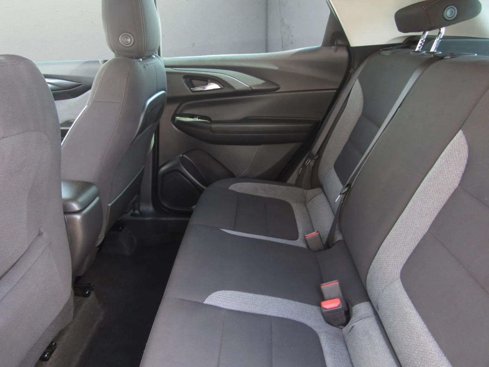 Used 2026 Chevrolet TrailBlazer LS w/ LS Confidence Package FWD image 10