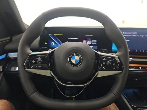 Used 2026 BMW 540i xDrive AWD/4WD image 15