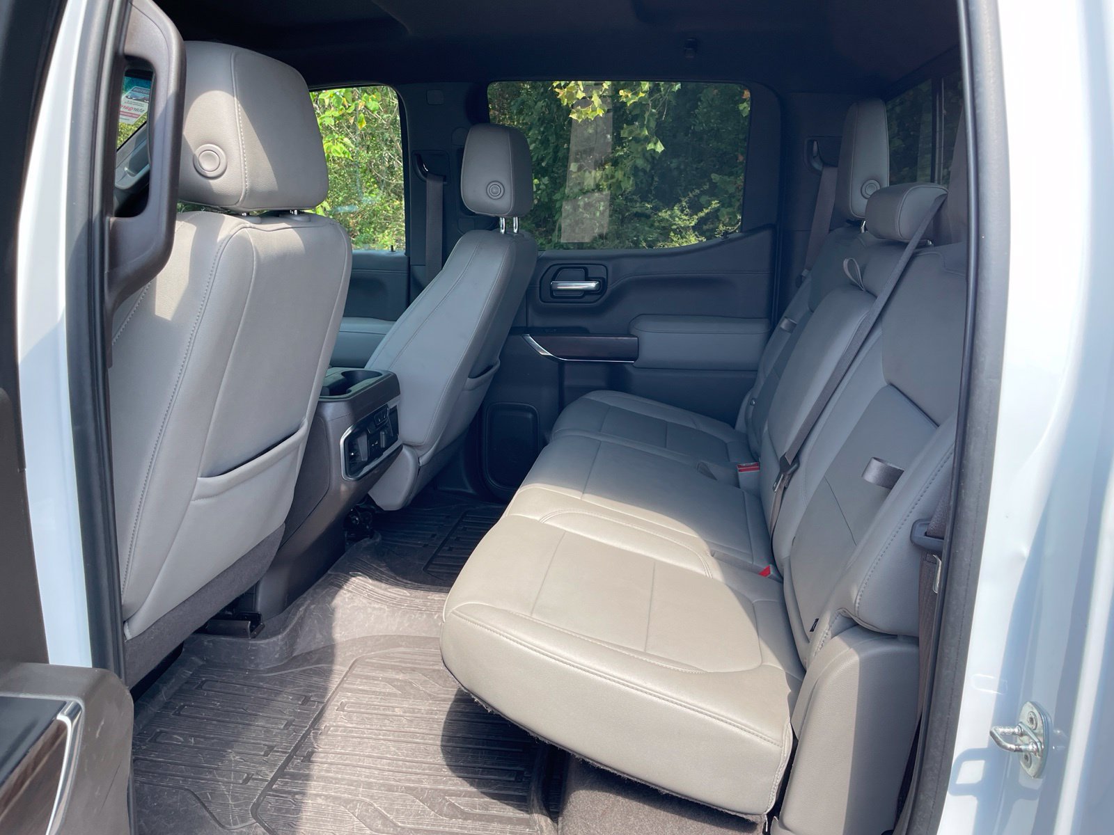 Used 2021 GMC Sierra 1500 SLT AWD/4WD image 36