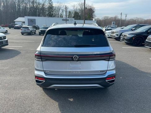 New 2025 Volkswagen Taos SEL image 3